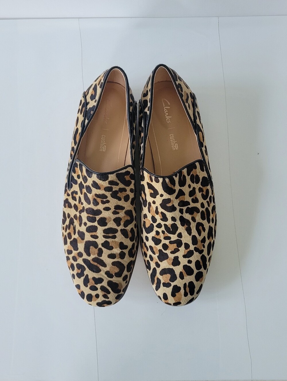 Clarks Cushion Plus Pure Viola Leopard Flats - Picture 2 of 6